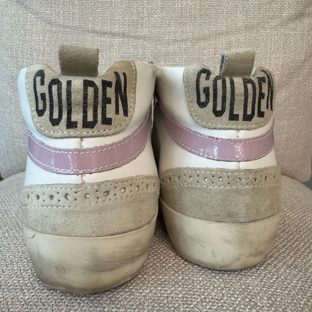 Golden Goose White and Gray Sneakers with Leopard Star - Picture 8 of 10